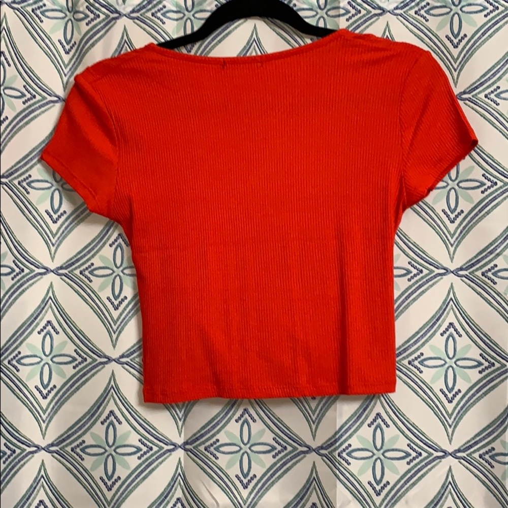 Bright red crop top - Picture 4 of 4